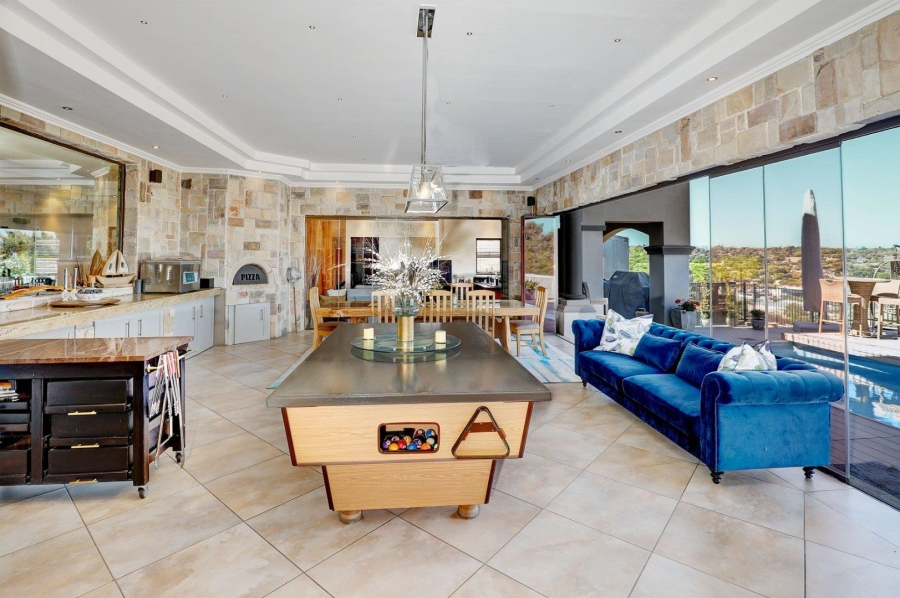 5 Bedroom Property for Sale in Welgemoed Western Cape